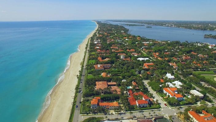Overhead view of Palm Beach, home of the rich and famous and an ideal destination for Valentines Day