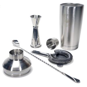 The professional cocktail mixologist's set includes 16 oz Insulated Cocktail Shaker, a 1 oz / 2 oz Japanese style double jigger, a stainless steel Hawthorne strainer and a 35 cm (13.8 in) Hoffman spoon. 