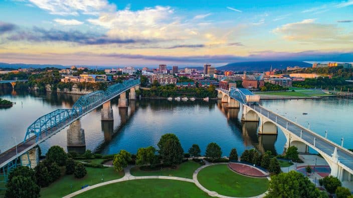 Aerial view of Chattanooga Tennessee and the TN Skyline, an example of a family friendly vacation destination