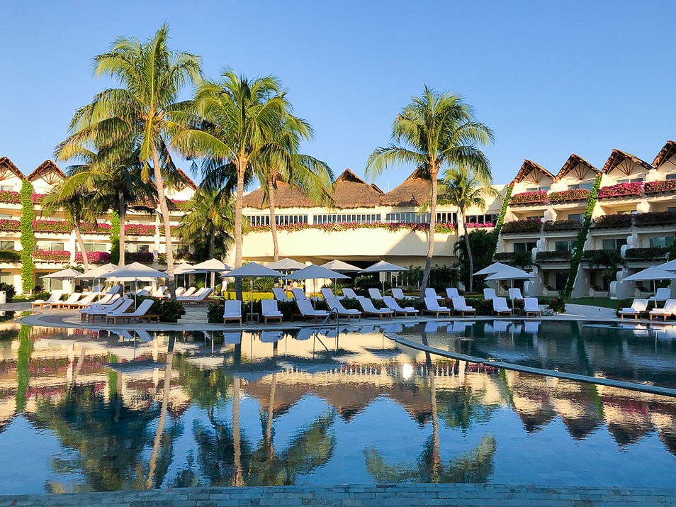 From the moment you walk onto the property at Grand Velas Riviera Maya, the stress melts away and you are in nirvana. A concierge will help you arrange activities during your stay, and a visit to Se Spa is a must for the ultimate in luxurious relaxation.