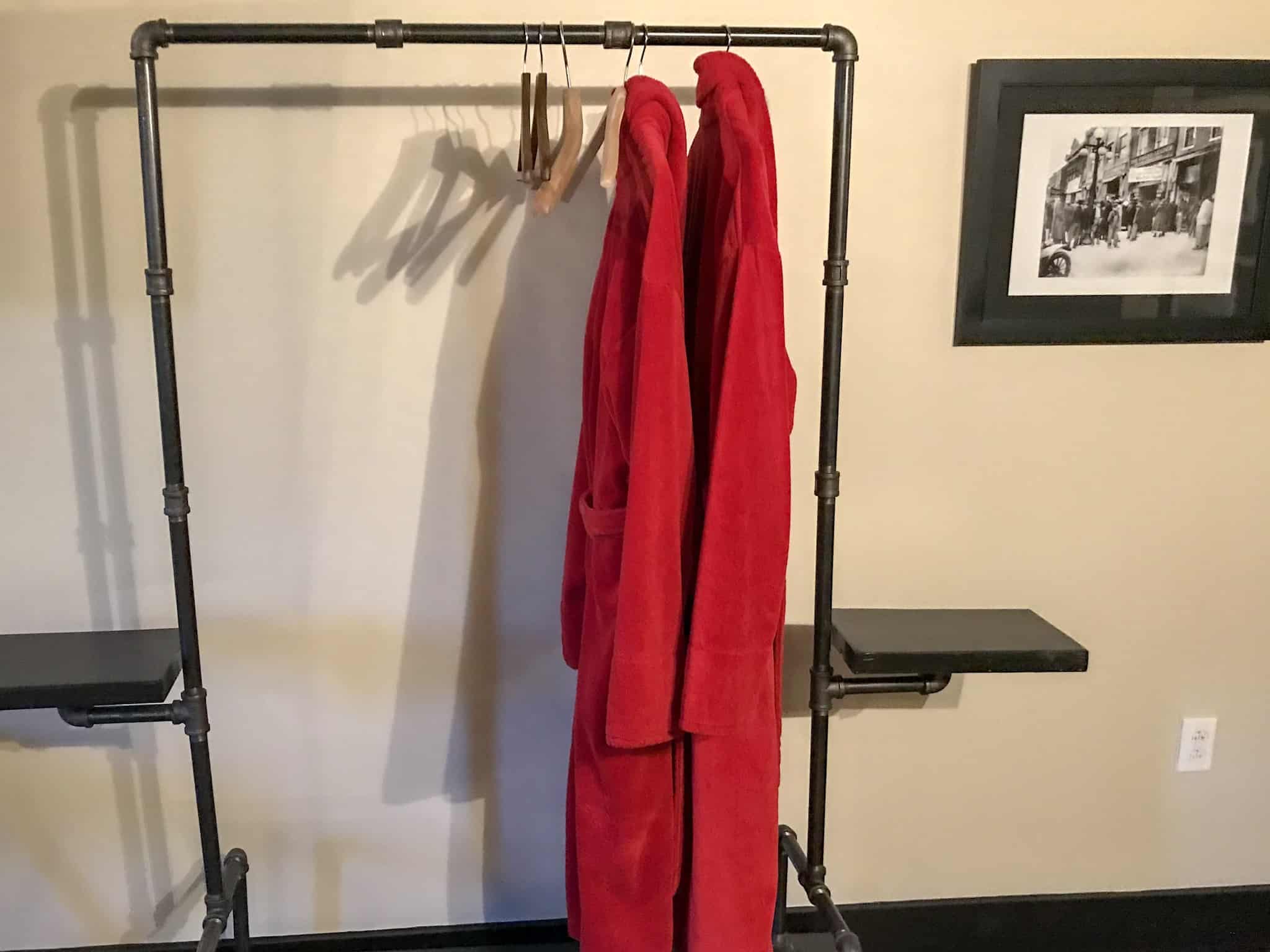 Thick, thirsty robes are always a nice luxury touch! And the Gunrunner is definitely a great spot for a luxury Alabama getaway!