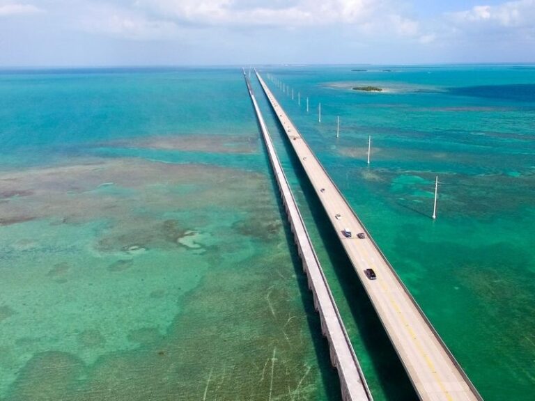 The 7 mile bridge in the Florida Keys