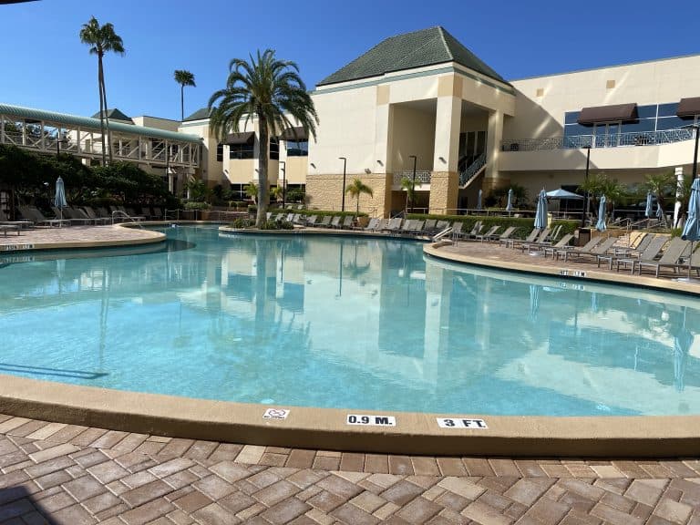 tropical pool at The Rosen Plaza