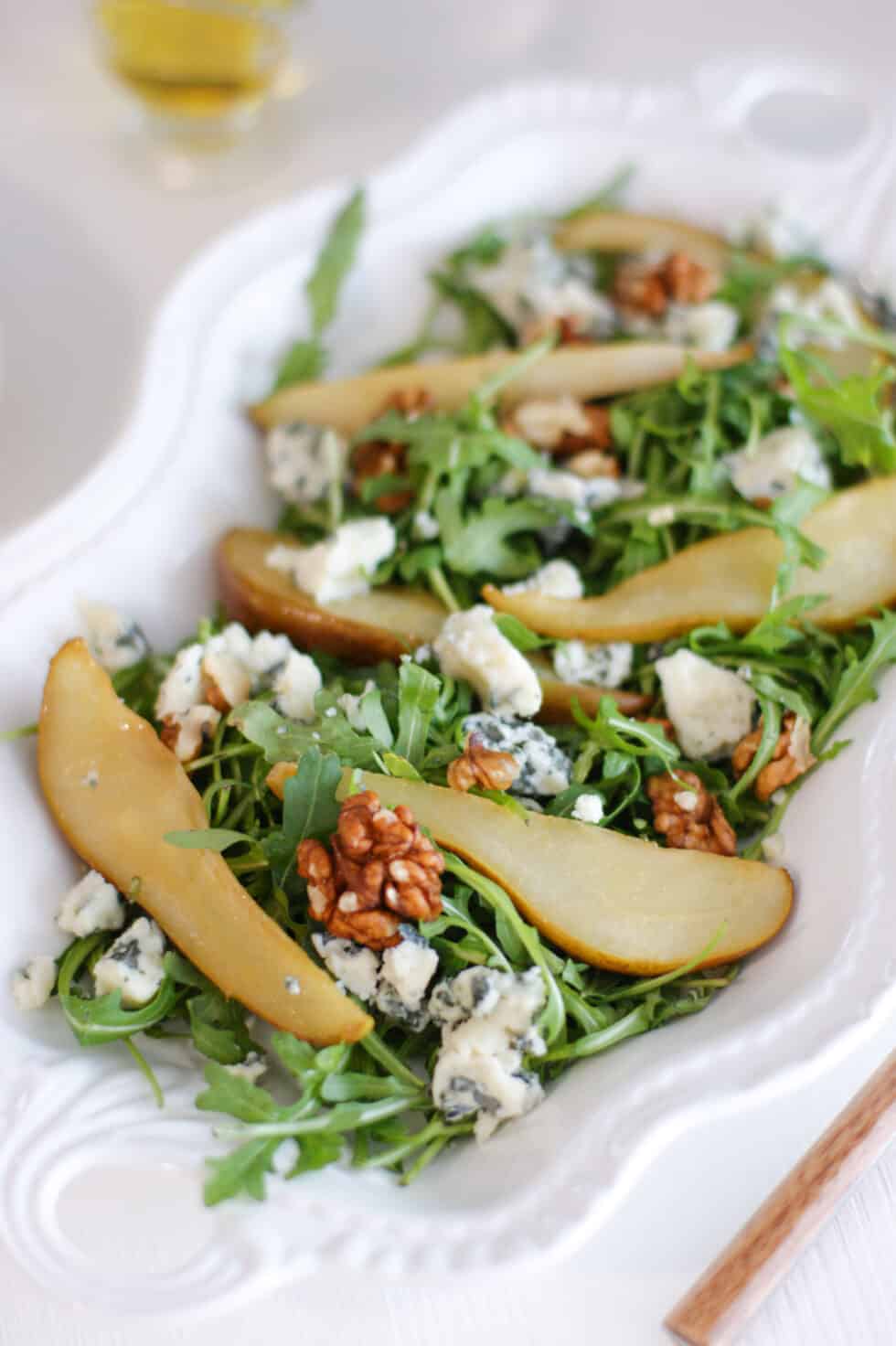 Roasted Pear And Blue Cheese Salad - Betsi World