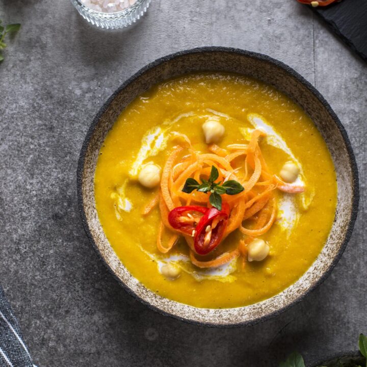 Healthy Spiced Ginger Carrot Soup
