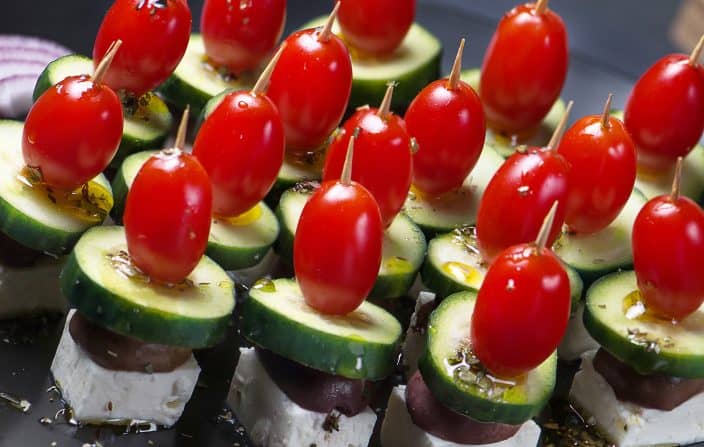 Greek Salad Skewers - Olive Tomato