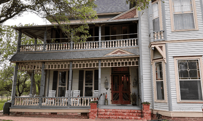 the outside of the Milton Parker Home , an example of where you can stay during a romantic Texas getaway