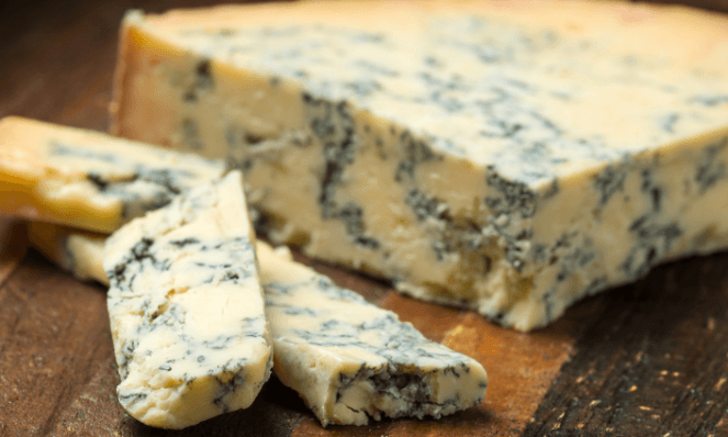 close up of blue stilton cheese for cheese and wine pairing